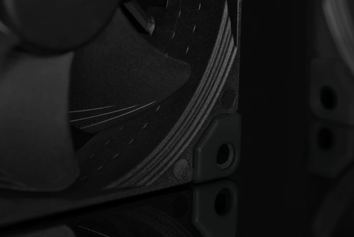 Noctua NA-SAVP5 chromax.black Anti-Vibrations-Pads für 80/92mm Lüfter, schwarz, 16er-Pack