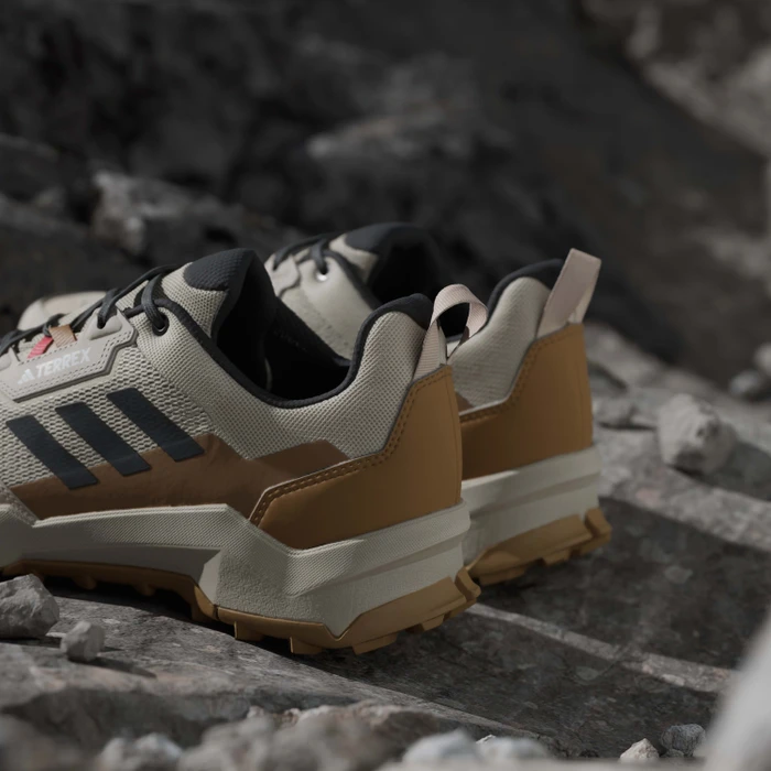adidas Terrex AX4 wonder beige/carbon/pure ruby (Herren)