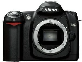 Nikon D50 schwarz mit Objektiv Fremdhersteller