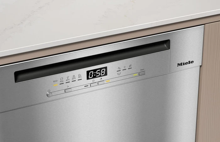 Miele G 5811 U Active Plus edelstahl CleanSteel