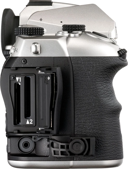 Pentax K-3 III silber Body Kit