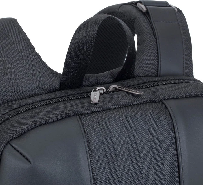 RivaCase Narita 8125 Laptop Rucksack 14", schwarz