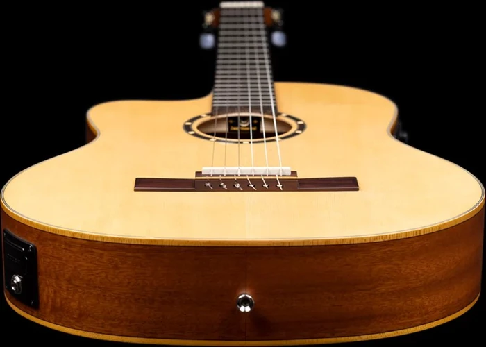 Ortega RCE125SN-L Thinline Left-Handed Natural