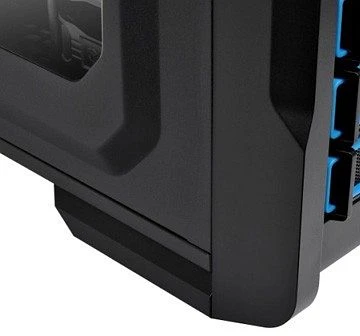 Thermaltake Chaser A71, Acrylfenster