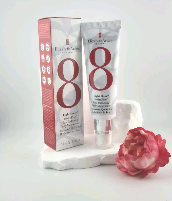 Elizabeth Arden Eight Hour HydraPlay Skin Perfecting Daily Moisturizer, 45ml