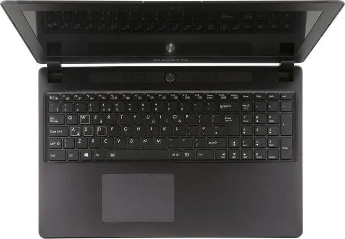 GIGABYTE P35W v5, Core i7-6700HQ, 8GB RAM, 128GB SSD, 1TB HDD, GeForce GTX 970M, DE