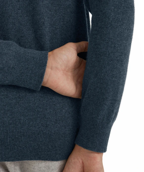 Falke Luxury V-Ausschnitt Pullover space blue (Herren)