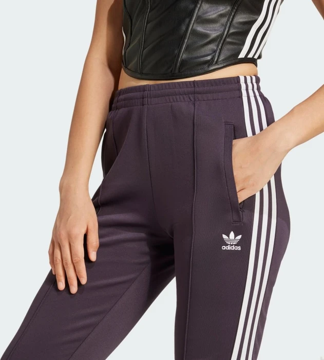 adidas Adicolor SST Trainingshose lang aurora black (Damen)