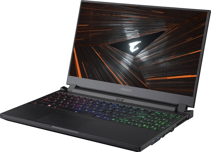 GIGABYTE AORUS 5, Core i7-12700H, 16GB RAM, 1TB SSD, GeForce RTX 3070, DE