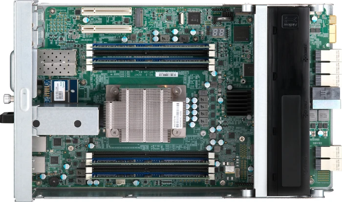 QNAP ES1686dc-2142IT-128G, 64GB RAM reg ECC, 4x SFP+ 10Gb/s, 3x RJ-45 1000Base-T, 3HE
