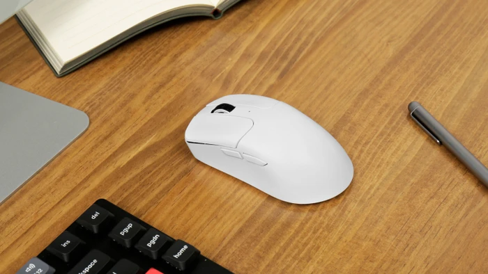 Keychron M2 Wireless Mouse weiß, 8K PixArt 3950, USB/Bluetooth