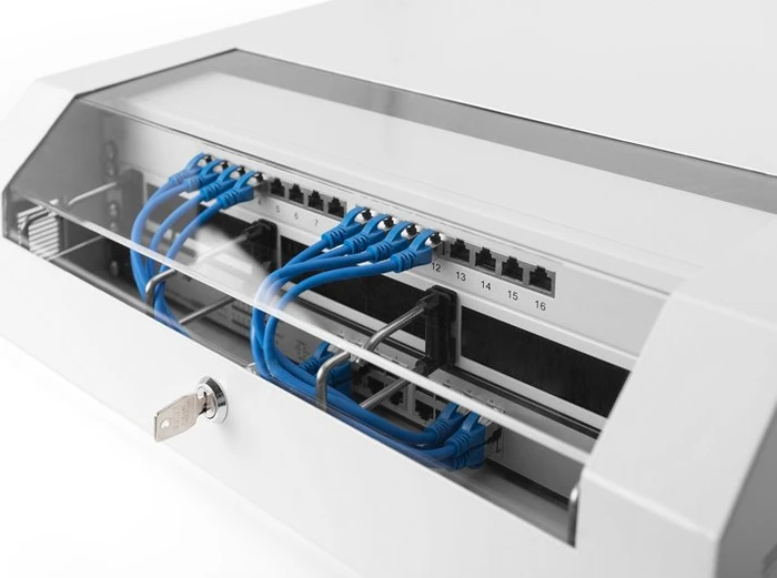 Digitus Professional SoHo-Line Slim Wandschrank 3HE, Sicherheitsglastür, IP2X, 475mm tief