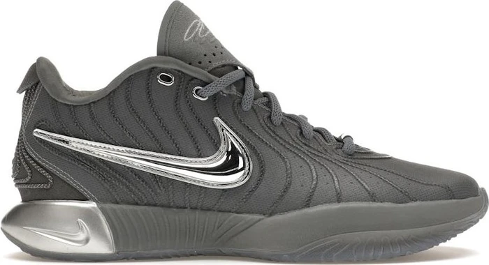 Nike LeBron XXI (Herren)