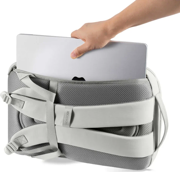 XD Design 16" Bobby Air Rucksack, grau