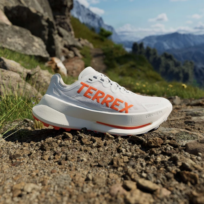 adidas Terrex Agravic Speed cloud white/impact orange/dash grey (Damen)