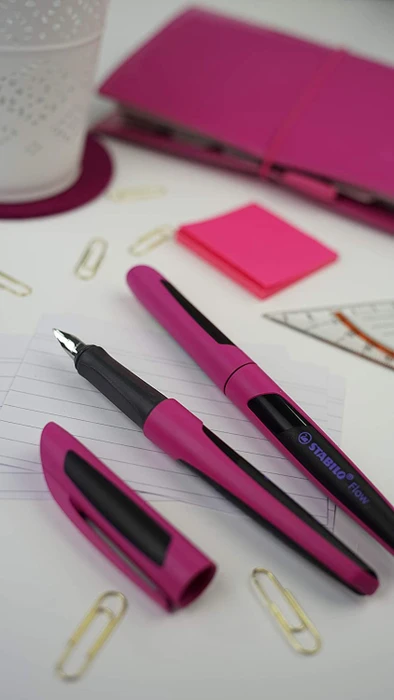 STABILO Flow SPORTY pink/schwarz, rechte Hand, mittel