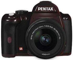 Pentax K-r braun mit Objektiv smc DA L 18-55mm 3.5-5.6 AL
