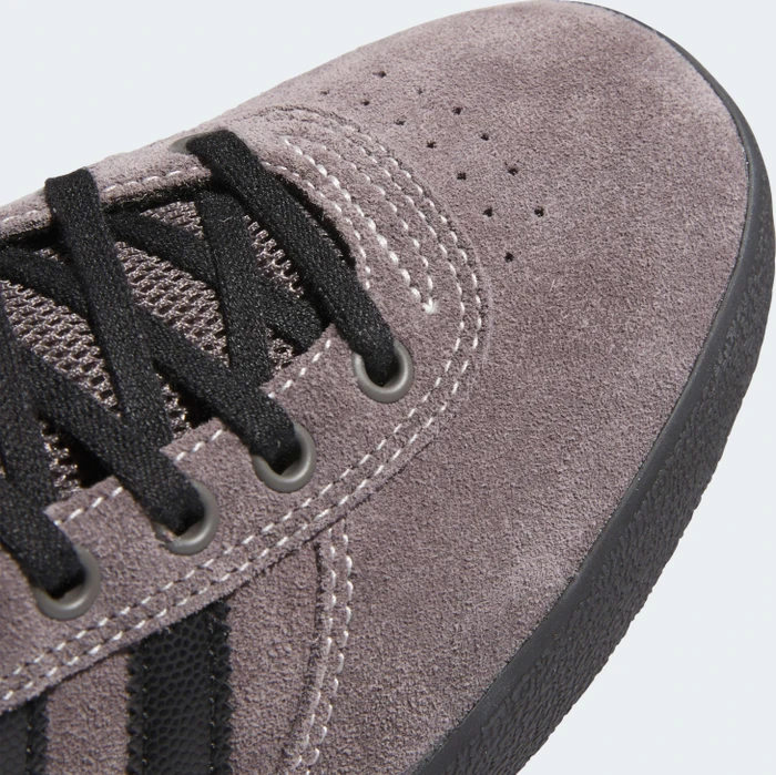 adidas Puig Indoor charcoal/core black/chalk white