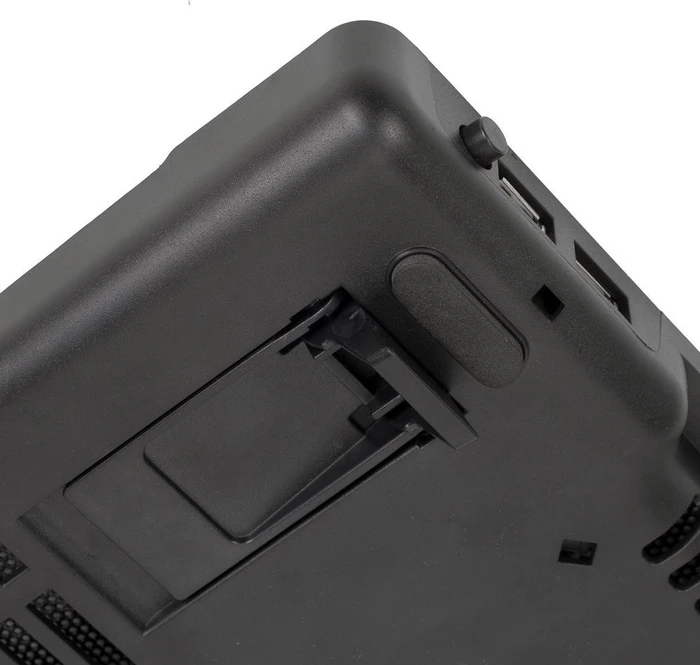 RivaCase 5556, Notebook-Stand/Notebook-Kühler bis 17.3"