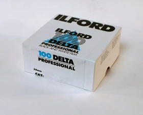 Ilford Delta 100 Professional 135 30.5m Rolle SW-Negativfilm