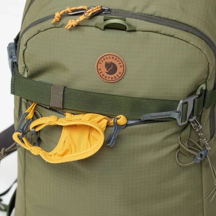 Fjällräven Bergtagen Touring 22 laurel green/deep forest