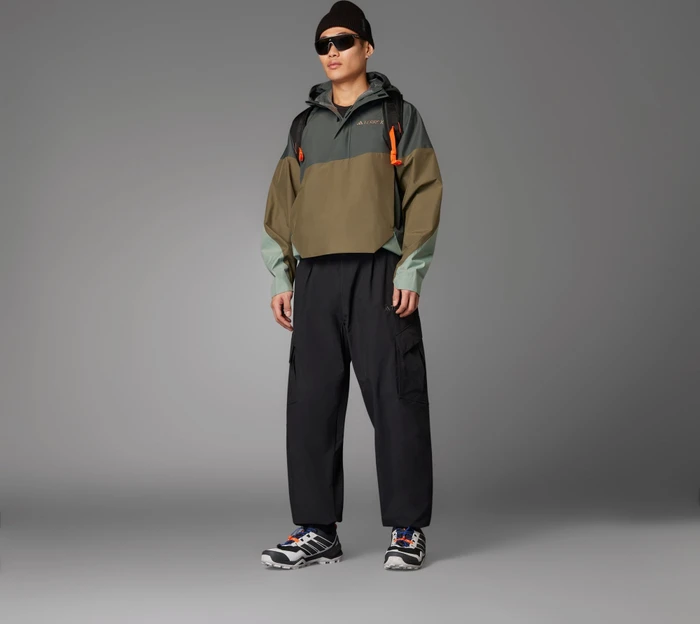 adidas Terrex Xploric 2.5L Climaproof Anorak legend ivy/olive strata/silver green (Herren)