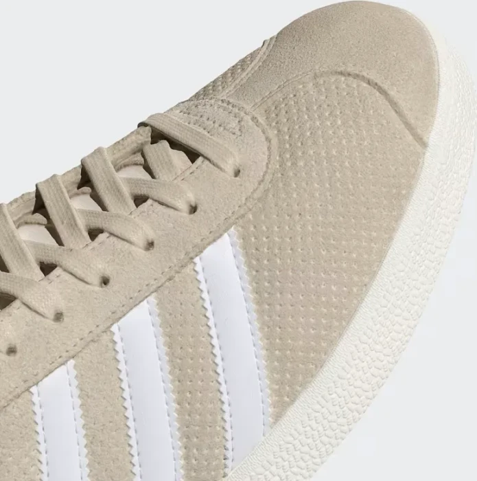 adidas Gazelle wonder white/cloud white/core white (Herren)