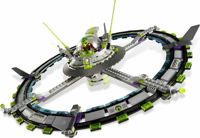 LEGO Alien Conquest - Großes Alien-Raumschiff