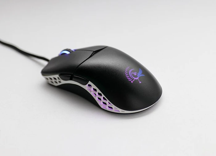 Ducky Feather Black & White Ultralight Gaming Mouse, Huano Switches, USB