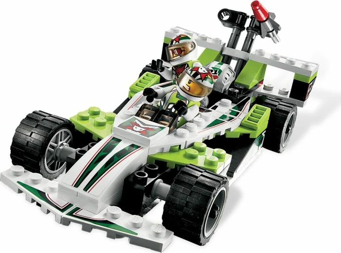 LEGO World Racers - Rennen auf heißem Asphalt