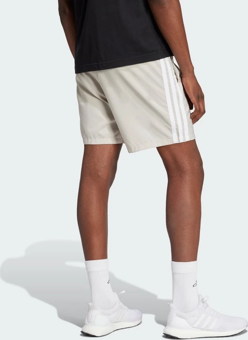 adidas Essentials 3-Streifen Chelsea Trainingshose kurz beige/weiß (Herren)