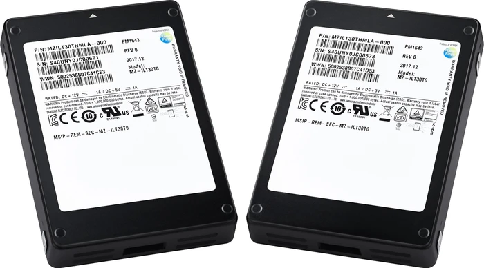 Samsung OEM Enterprise SSD PM1643 30.72TB, 2.5" / SAS 12Gb/s