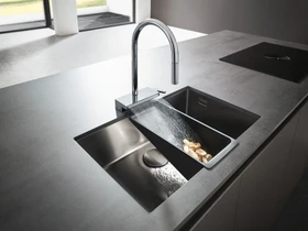 Hansgrohe Aquno Select M81 170 3jet mattschwarz