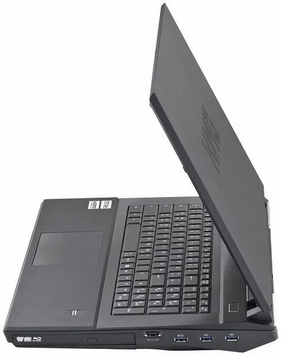 Schenker XMG P722-8OV Pro, Core i7-3630QM, 16GB RAM, 250GB SSD, 750GB HDD, GeForce GTX 680M, DE