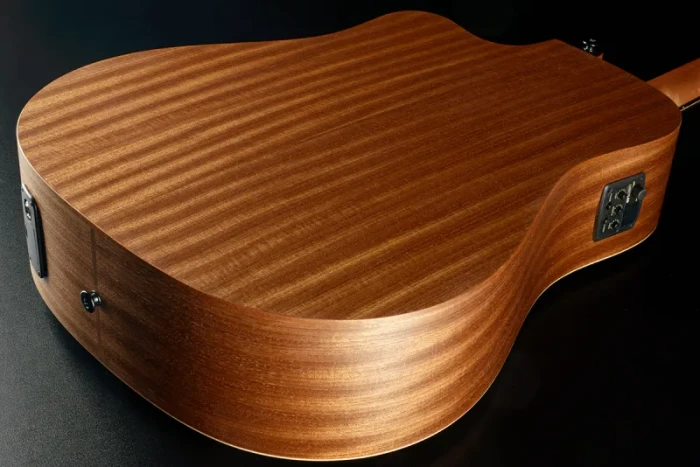 LAG Tramontane 70 Dreadnought Cutaway electroacoustic Natural