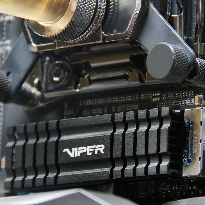 Patriot Viper VPN100 512GB, M.2 2280 / M-Key / PCIe 3.0 x4, Kühlkörper