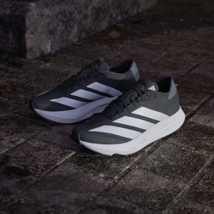 adidas Adizero SL2 core black/cloud white/grey five (Damen)