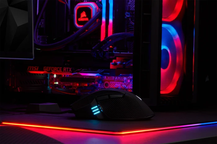 Corsair Ironclaw RGB, USB