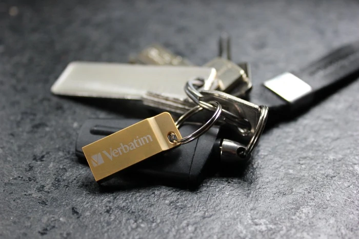 Verbatim Metal Executive 16GB gold, USB-A, USB 3.2 Gen 1×1