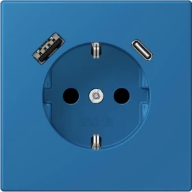 Jung Serie LS SCHUKO-Steckdose mit USB-Ladegerät Safety+, bleu céruléen 31