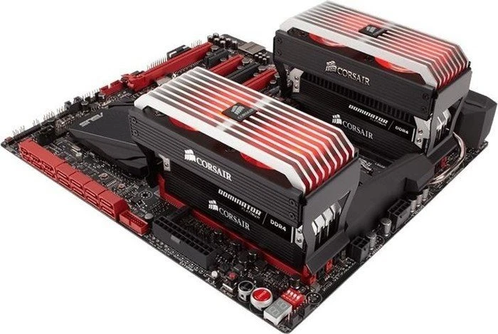 Corsair Dominator Platinum - ROG Edition UDIMM 16GB Kit, DDR4-3200, CL16-18-18-36