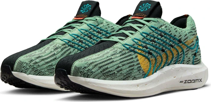 Nike Pegasus Turbo Next Nature enamel green/black/magma orange/university gold (Herren)