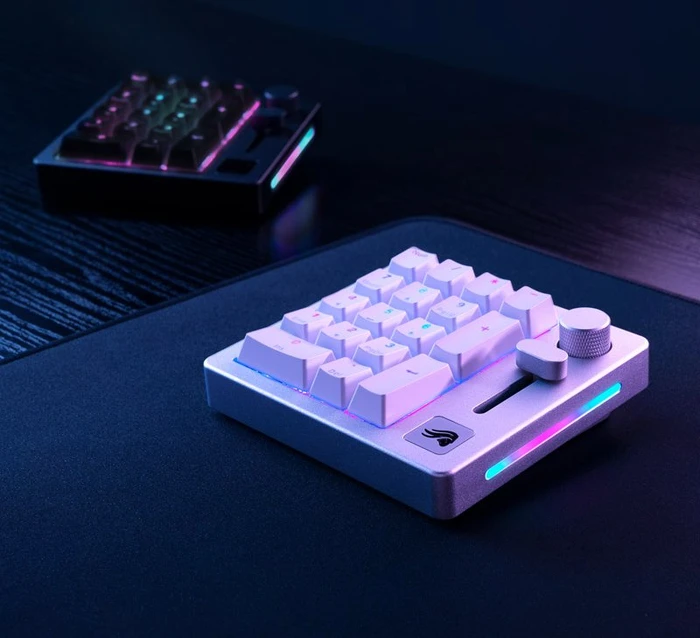 Glorious GMMK Wireless Numpad, schwarz/grau/weiß, Glorious Fox Linear, hot-swap, USB-A/Bluetooth