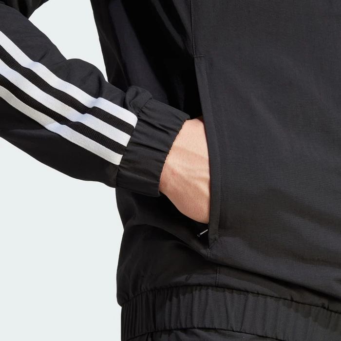 adidas Juventus Turin Tiro 23 Präsentationsjacke black (Herren)