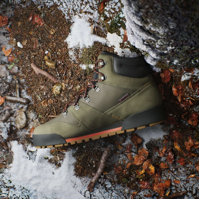 adidas Terrex Snowpitch Cold.RDY olive strata/bronze strate/semi impact orange