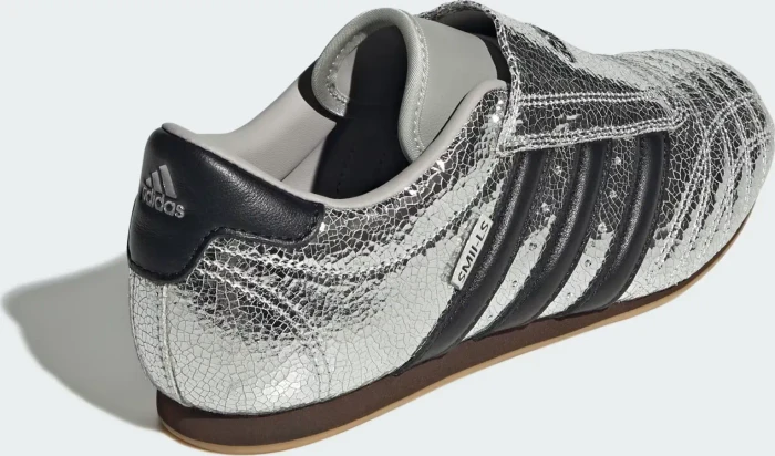 adidas Originals Taekwondo silver metallic/core black/gum