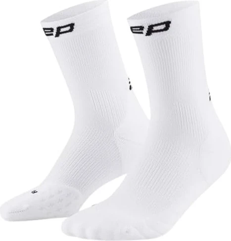 CEP Core Run Mid Laufsocken weiß (Damen)