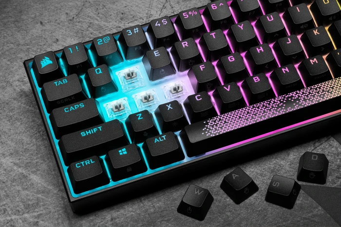 Corsair Gaming K65 RGB Mini, 60%, schwarz, MX SPEED RGB Silver, USB, DE
