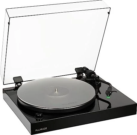 Fluance RT81 braun