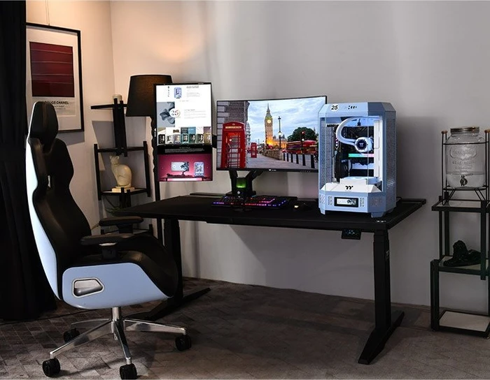 Thermaltake G700 RGB Gaming Desk elektrisch höhenverstellbarer Sitz-Steh-Schreibtisch 160x89cm schwarz/schwarz